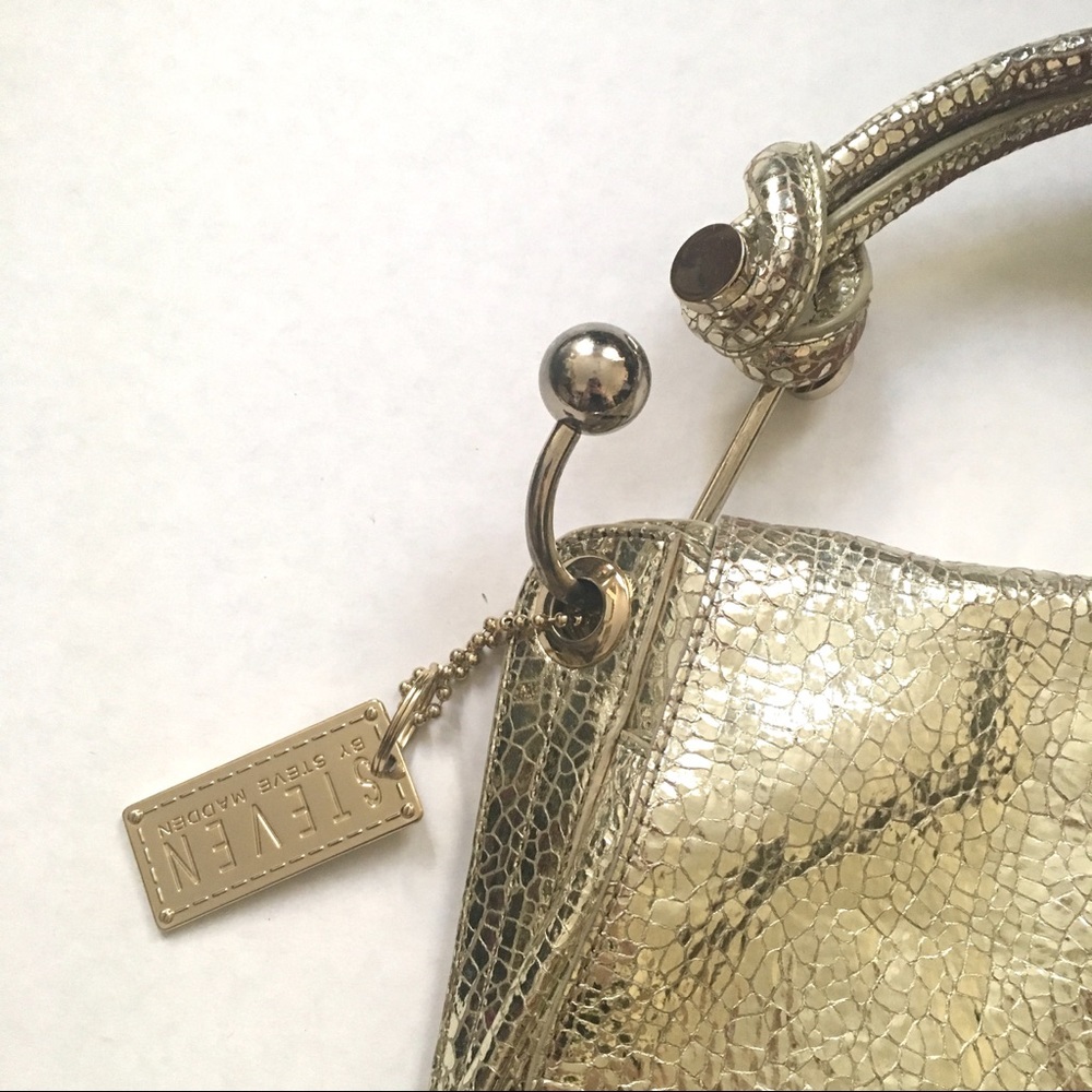 Steven by Steve Madden Gold Cracked Leather Bag - Picture 5 of 8